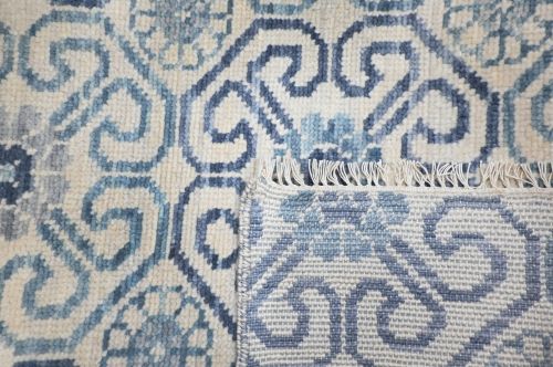 Hand Knotted Ikat Rug 7'11